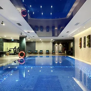 Marjan Plaza טביליסי