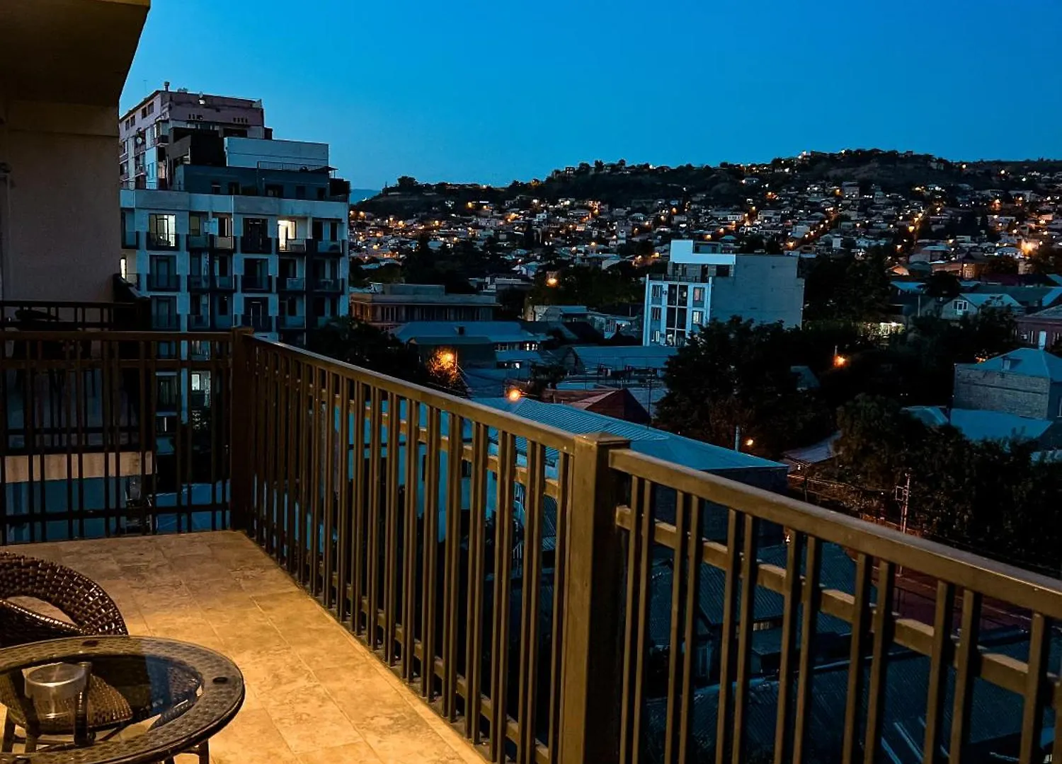 Tm Apart Hotel تبليسي